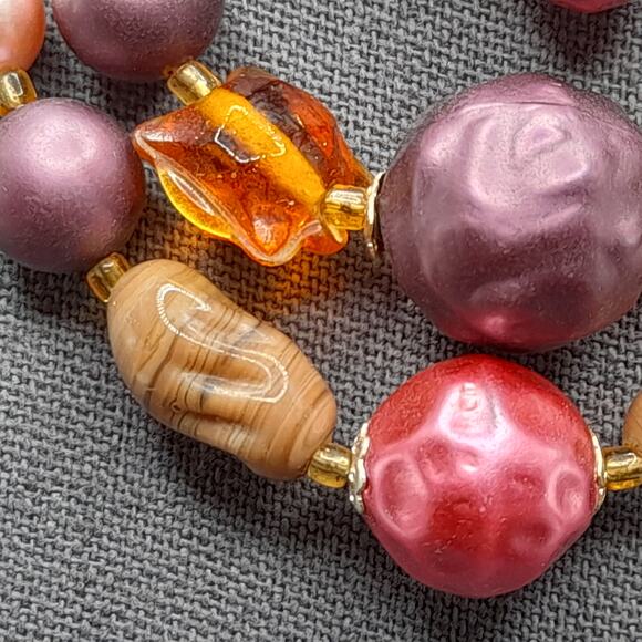 Vintage Japan Art Glass Necklace, Plum Pink Topaz, 1950s Vintage Jewelry - Picture 9 of 15